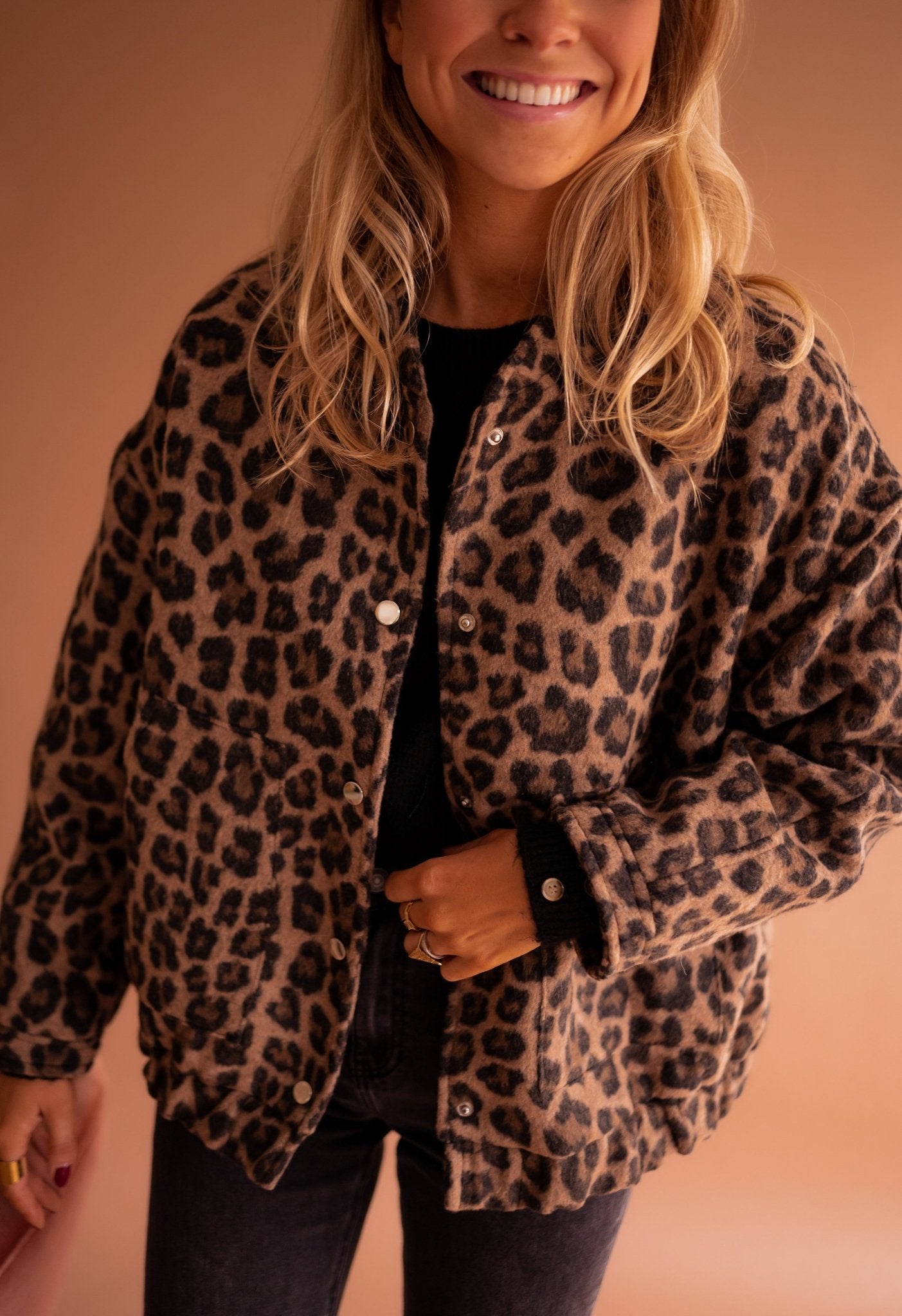 Marta™ | Chaqueta Corta con Estampado de Leopardo